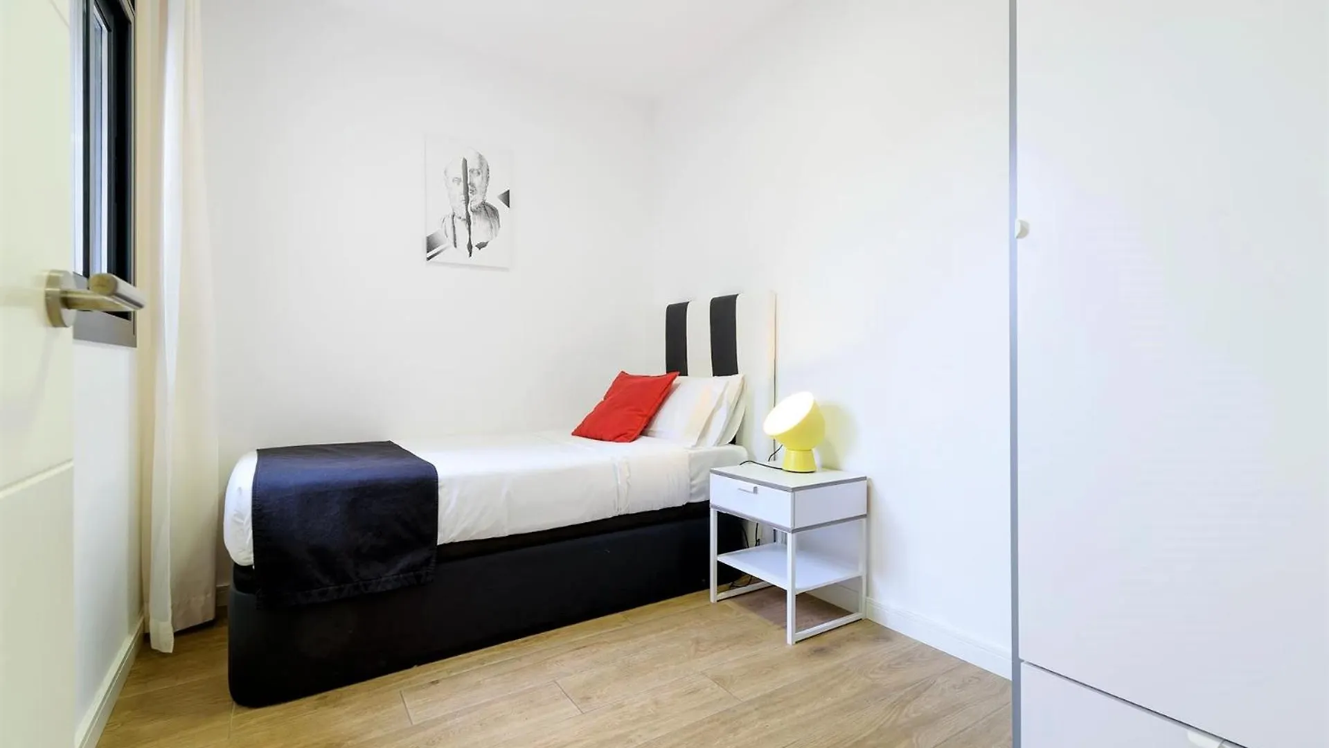 Castell Beach Aparthotel Castelldefels 0*,