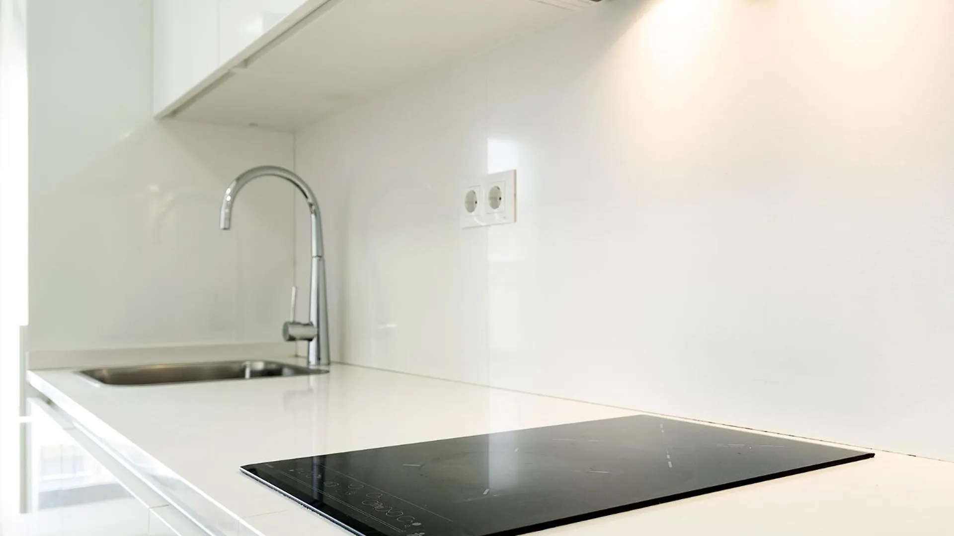 Castell Beach Aparthotel Castelldefels Apartment