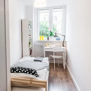 https://superapart-starociska-rooms.warsawhotelspoland.com