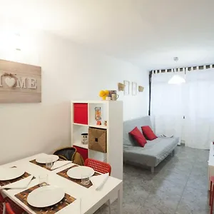 https://cosy-apartment-fira-barcelona-08902.topbarcelonahotels.com